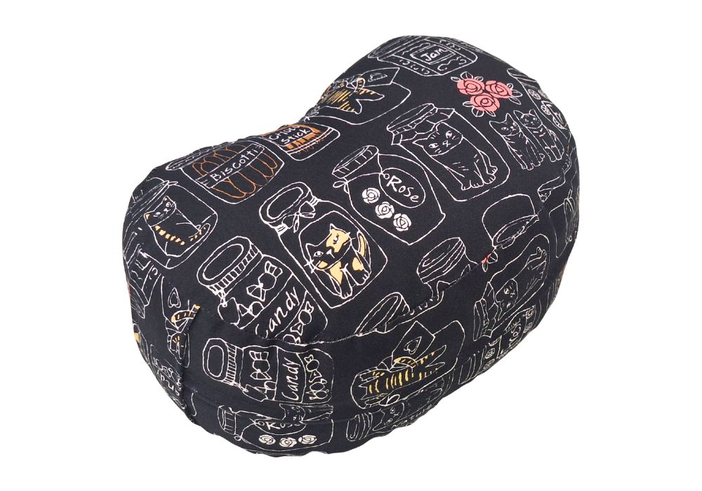 姿勢も良くなる正座クッション キャットボトル・ブラック　(取っ手付) メイン画像 | 商品紹介 | マインドフルネスdays 有限会社エール